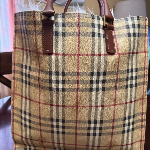 Burberry Checkered Tote Bag with Brown Handles - Picture 4 of 7